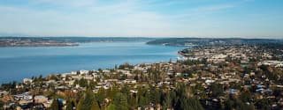 Encuentra tu sucursal local de WaFd Bank en Kirkland, Washington.