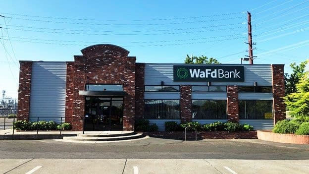WaFd Bank in Medford, Oregon #1169.