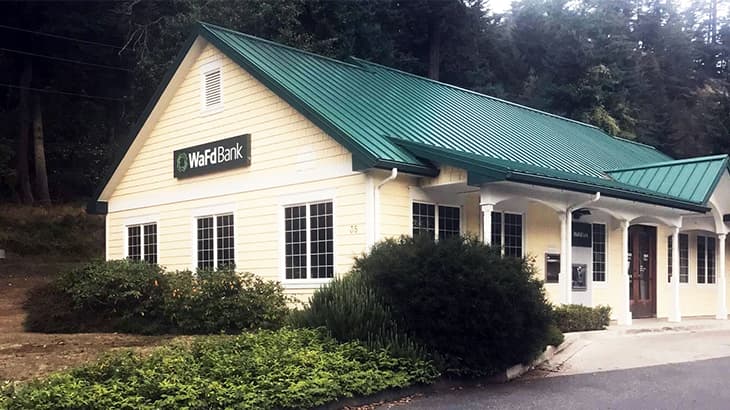WaFd Bank in Eastsound, Washington #1018.