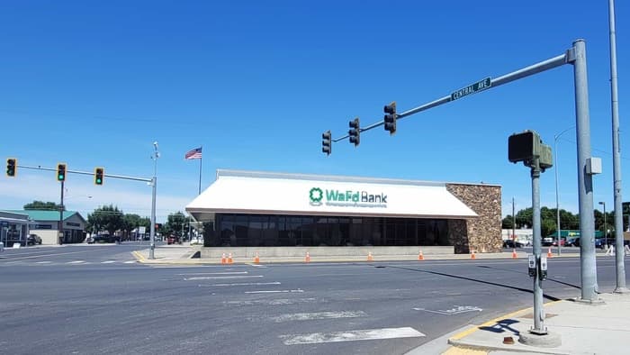 WaFd Bank in Quincy, Washington #1335.