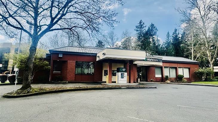 WaFd Bank in Redmond, Washington #1132.
