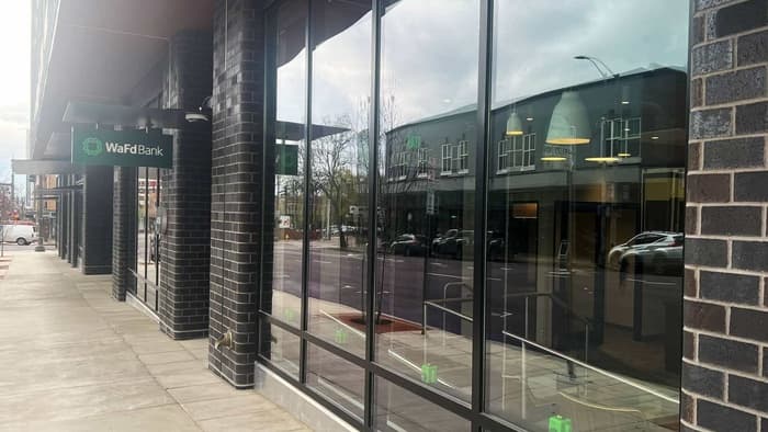 WaFd Bank en Vancouver, Washington #1102.