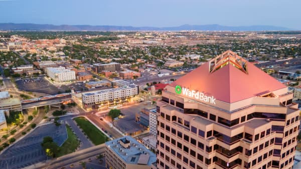 Albuquerque Plaza WaFd Bank Building.