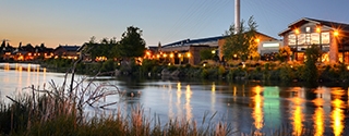 Photo of Bend, Oregon skyline.