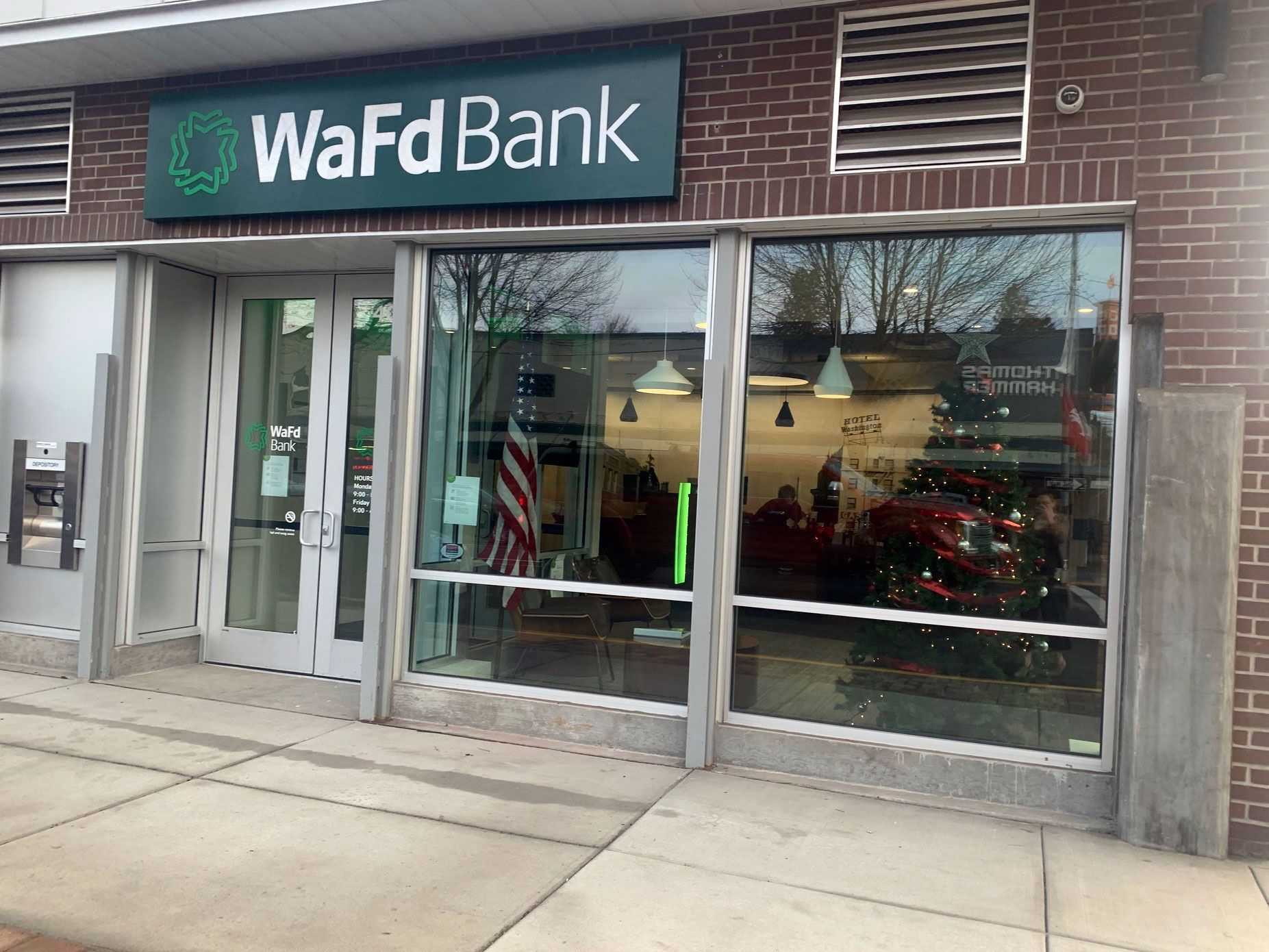 WaFd Bank in Pullman, Washington #1345 - Washington Federal.