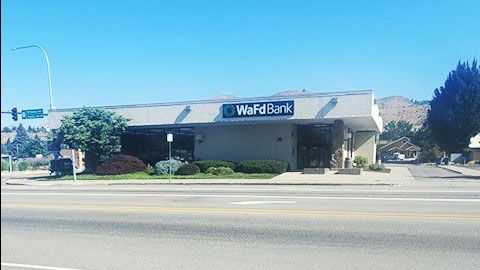WaFd Bank in Chelan, Washington #1346 - Washington Federal.