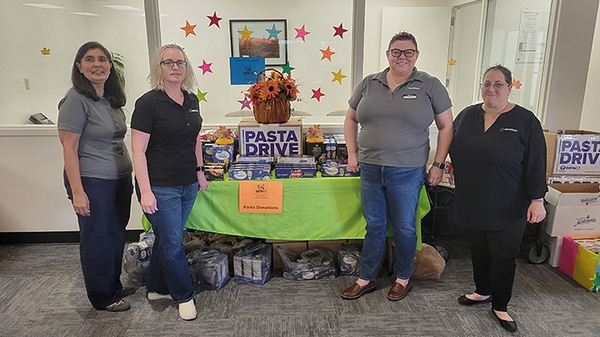 WaFd employees volunteering at the Pasta Drive.