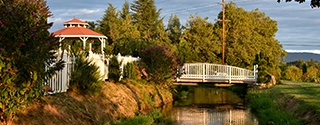 Photo of Medford, Oregon skyline.