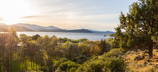 Photo of Klamath Falls, Oregon skyline.