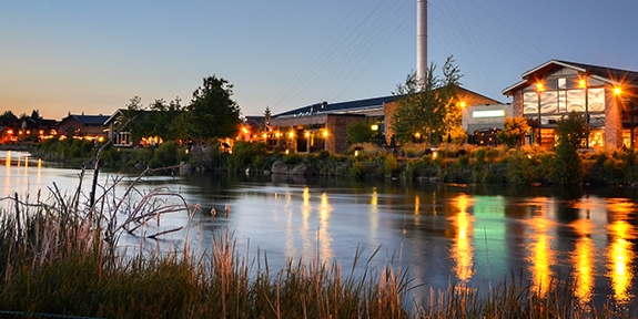 Photo of Bend, Oregon skyline.